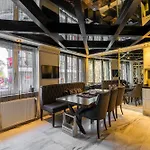 Panoramic Bosphorus View Terrace Flat 别墅