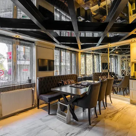 Panoramic Bosphorus View Terrace Flat Villa