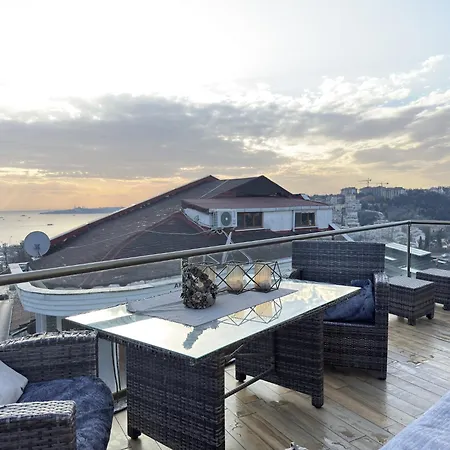 Vila Panoramic Bosphorus View Terrace Flat *
