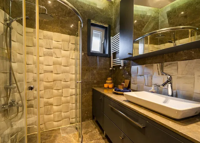 Panoramic Bosphorus View Terrace Flat Villa *